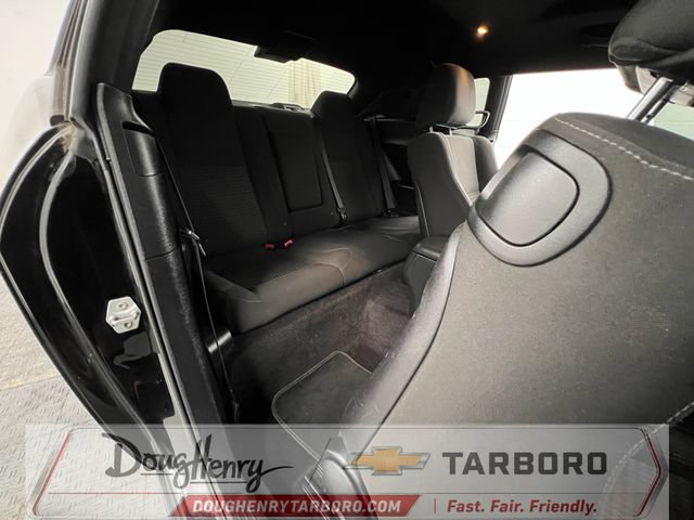 Used 2016 Dodge Challenger SXT RWD image 37