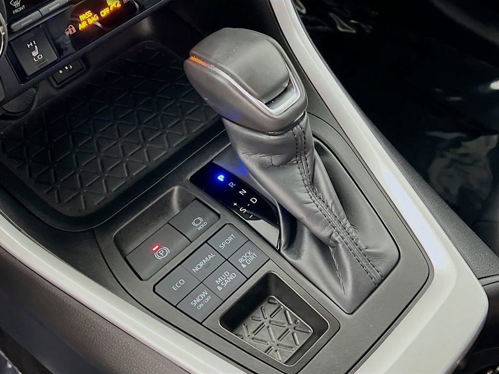 Certified 2023 Toyota RAV4 XLE Premium image 15