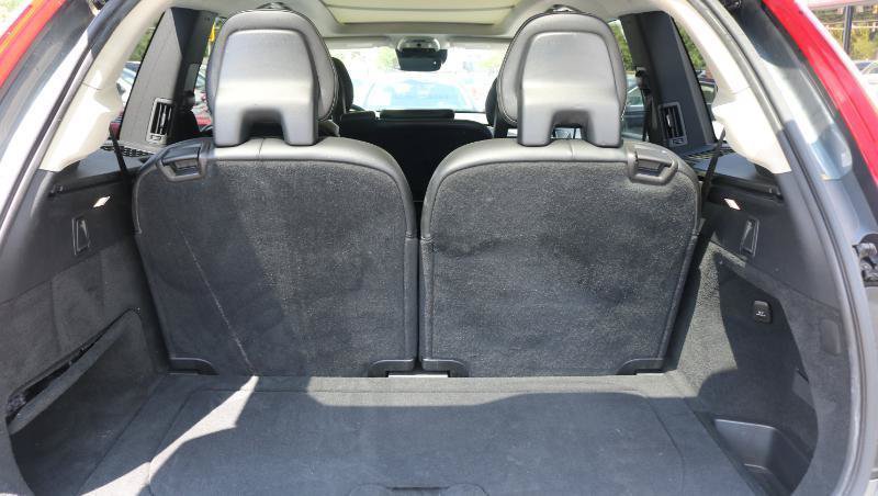 Used 2018 Volvo XC90 T5 Momentum w/ Convenience Package FWD image 19