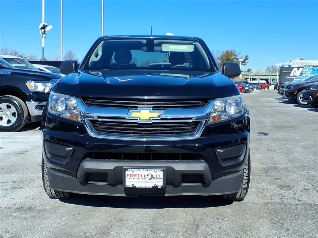Used 2018 Chevrolet Colorado W/T image 2
