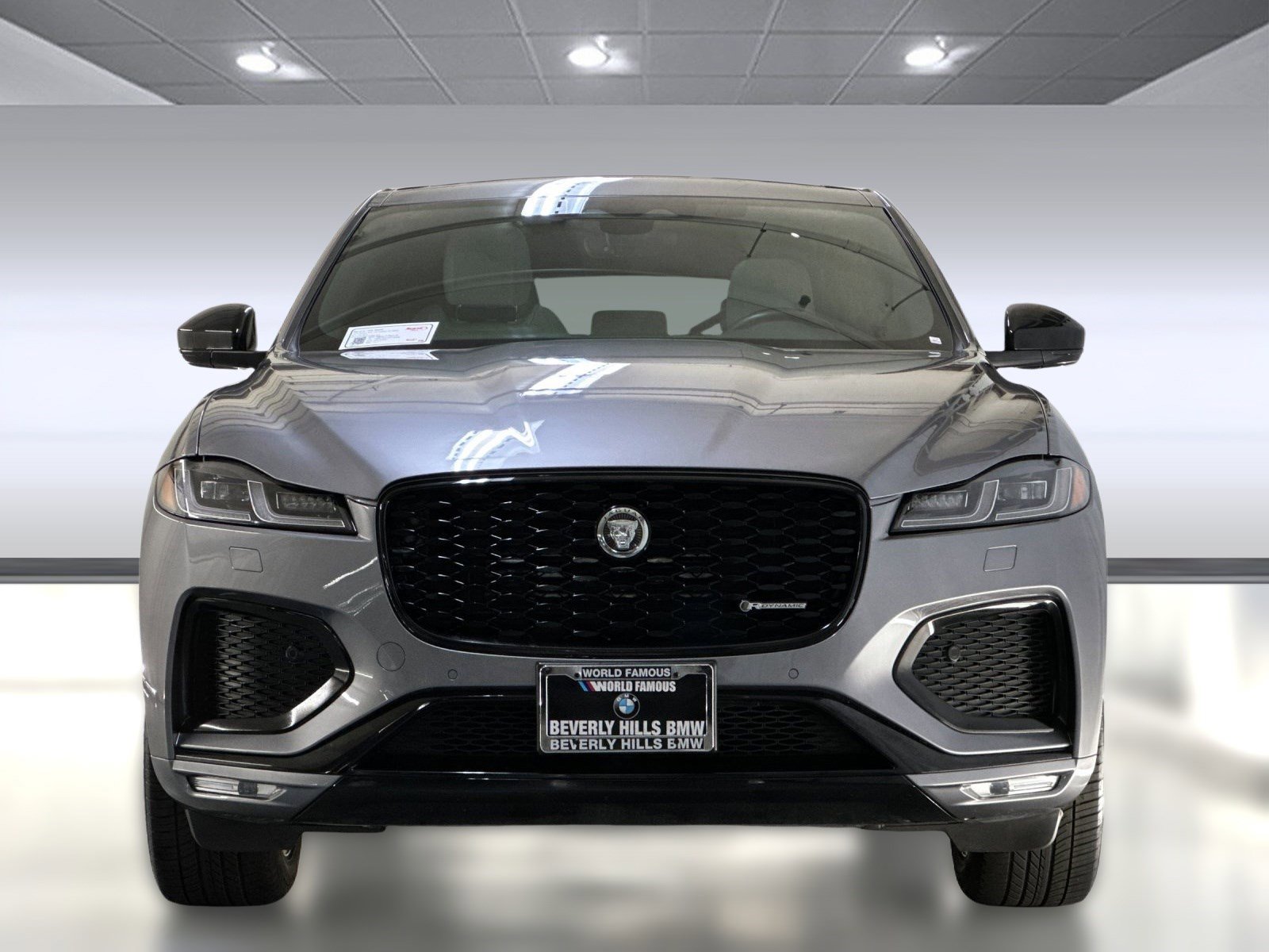 Used 2024 Jaguar F-PACE R-Dynamic S image 5