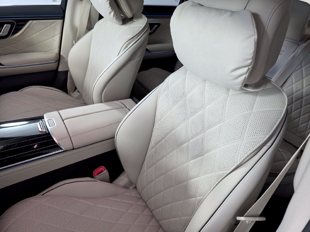 New 2027 Mercedes-Benz S 580 4MATIC Sedan image 8