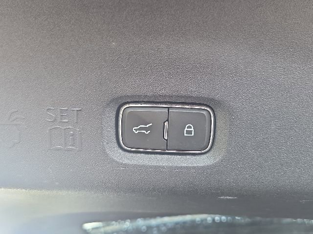 Used 2025 Ford Expedition Max Active AWD/4WD image 16