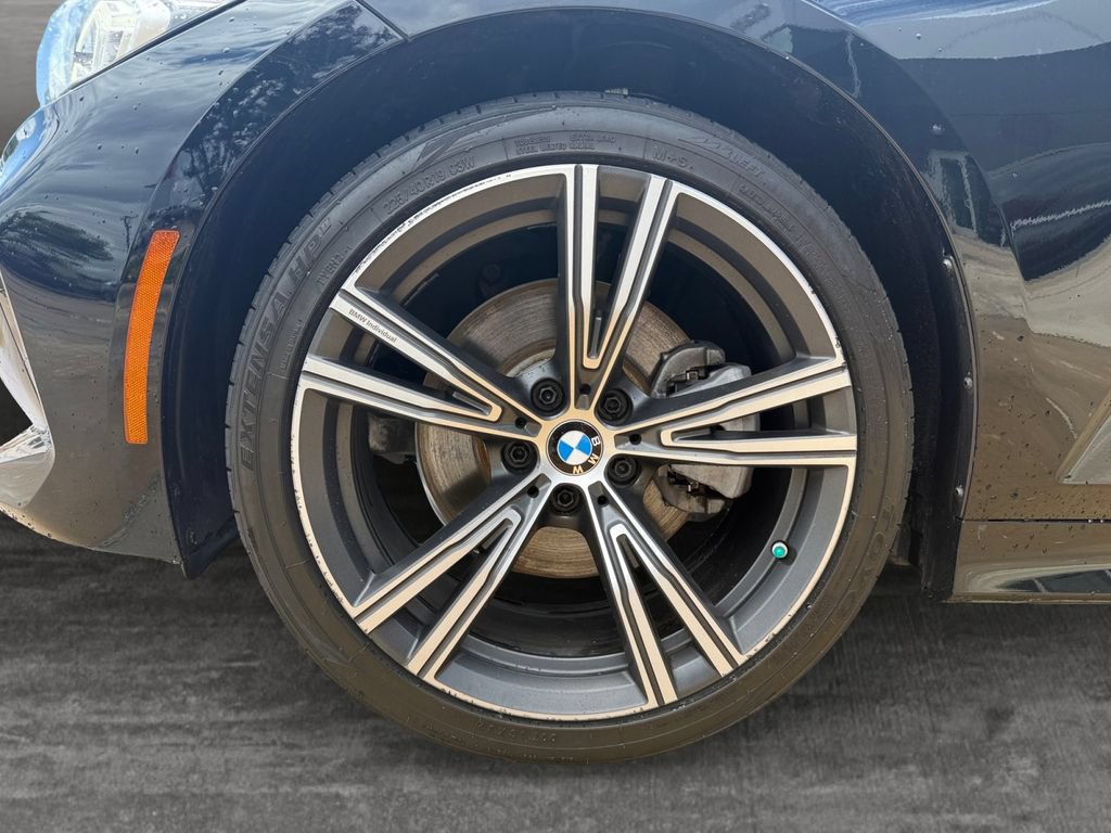 Used 2023 BMW 330i Sedan w/ Convenience Package RWD image 9