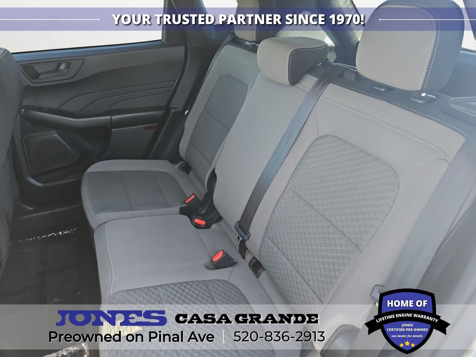 Used 2022 Ford Escape SE w/ SE Sport Appearance Package FWD image 12