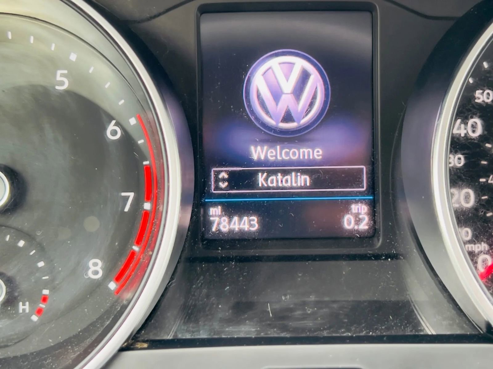 Used 2020 Volkswagen Tiguan S w/ 3rd Row Seat Package image 26