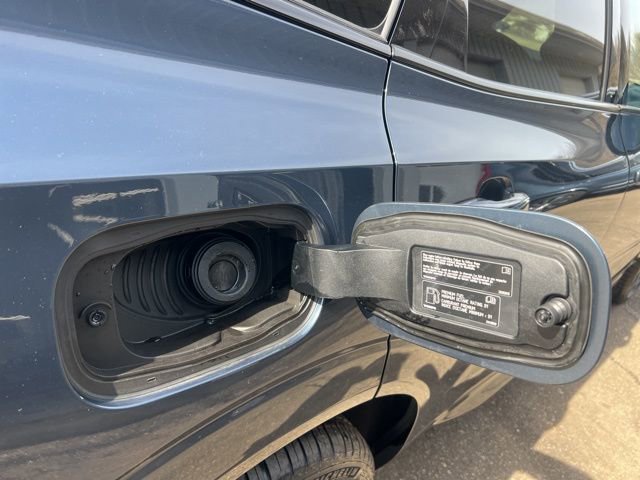 Certified 2023 Volvo XC60 B6 Ultimate w/ Protection Package Premier image 16