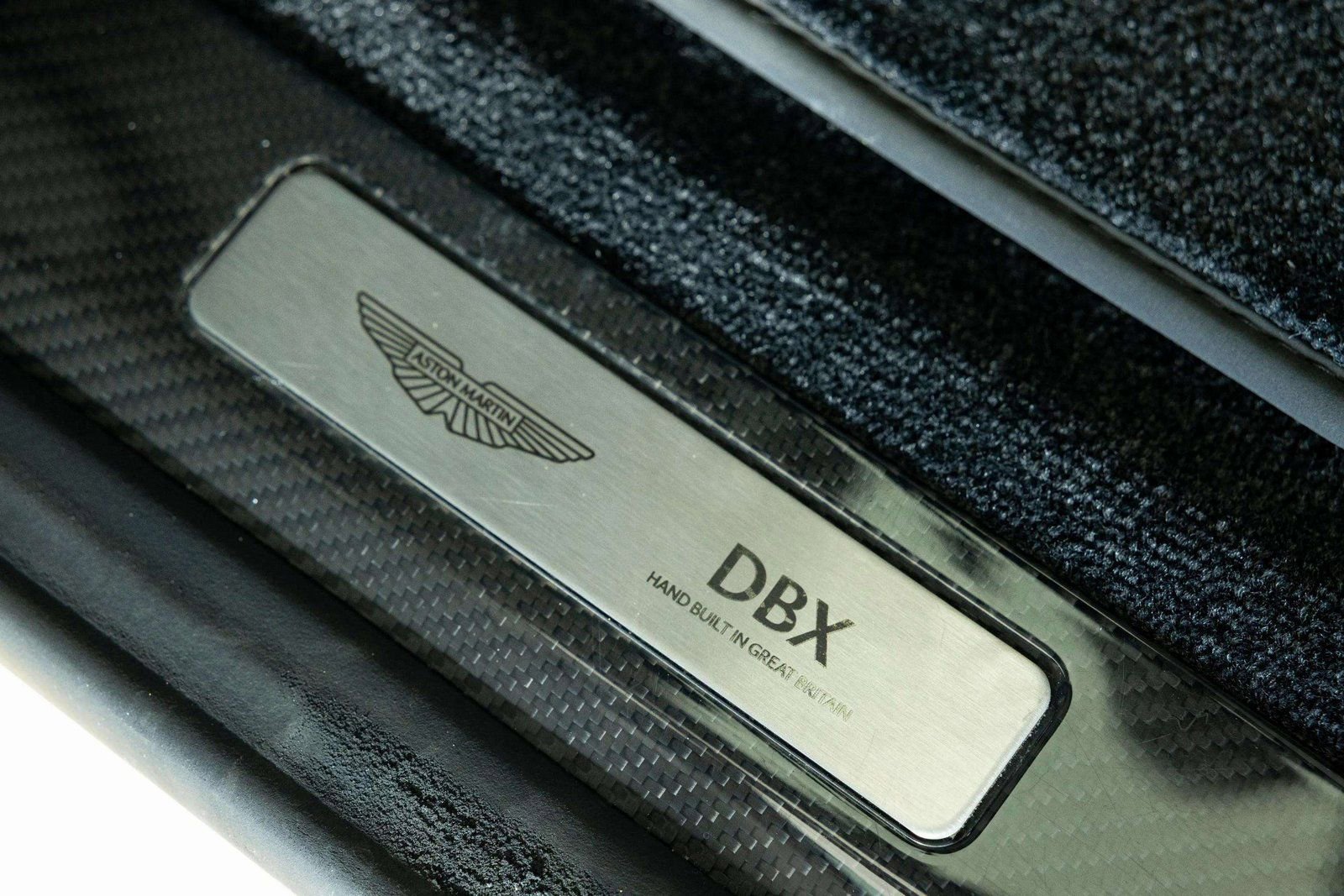 Used 2025 Aston Martin DBX 707 image 18