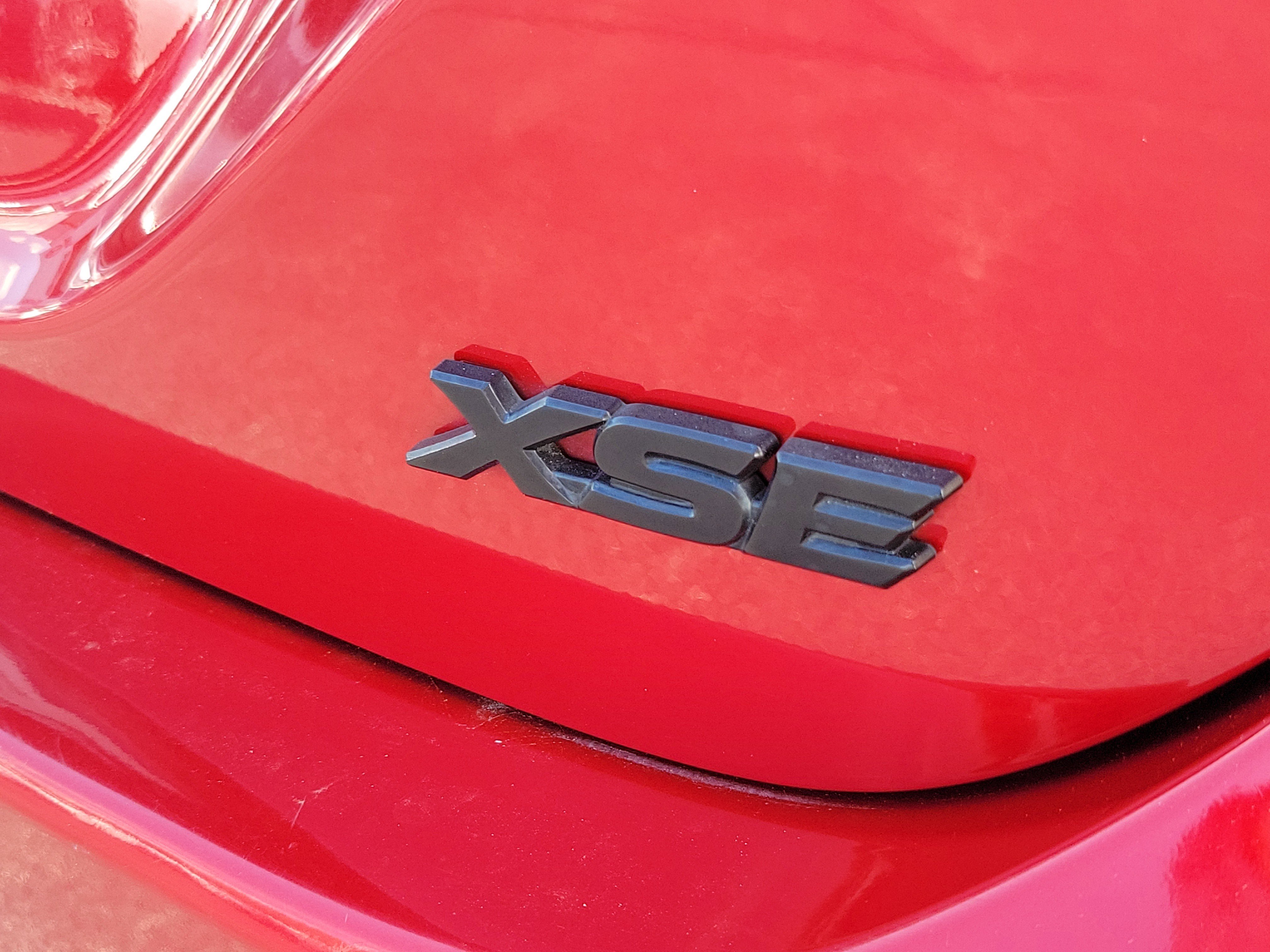 Certified 2020 Toyota Camry XSE image 8