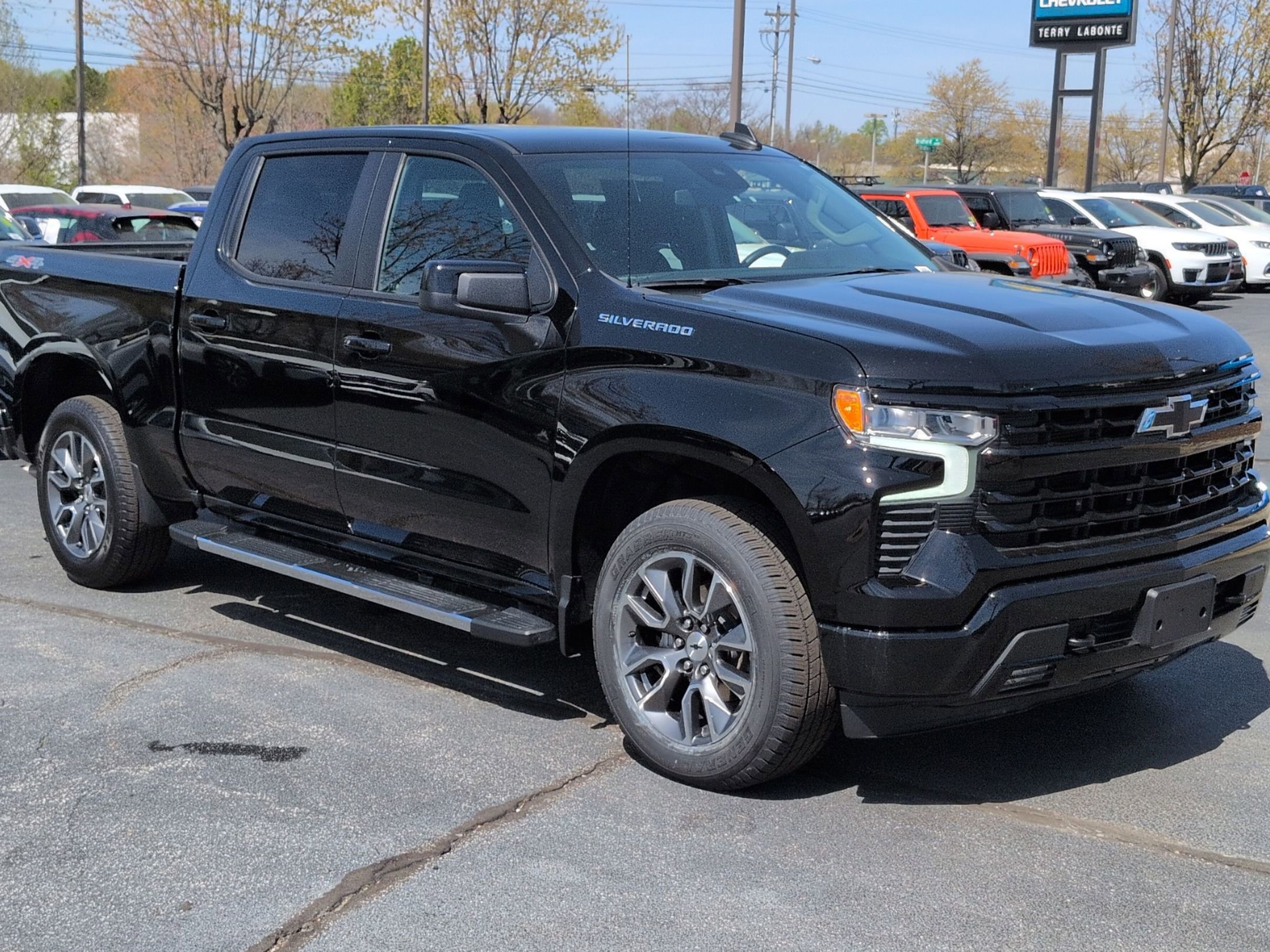 Certified 2025 Chevrolet Silverado 1500 RST w/ All Star Edition Plus image 2