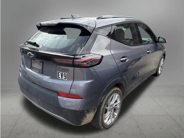 Used 2023 Chevrolet Bolt EUV LT w/ Driver Confidence Package FWD image 8