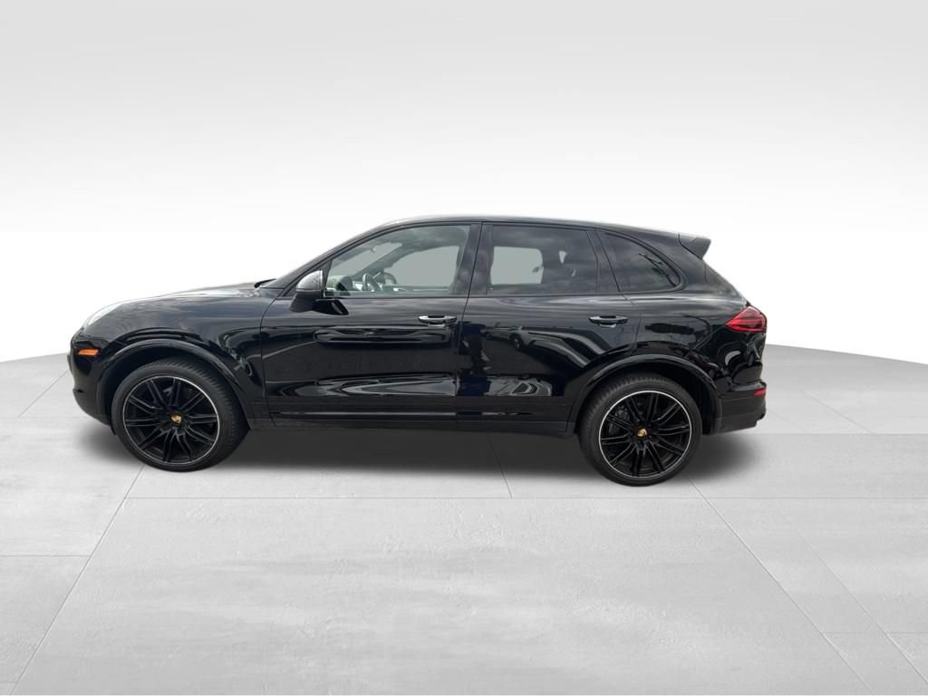 Used 2018 Porsche Cayenne Platinum Edition AWD/4WD image 3