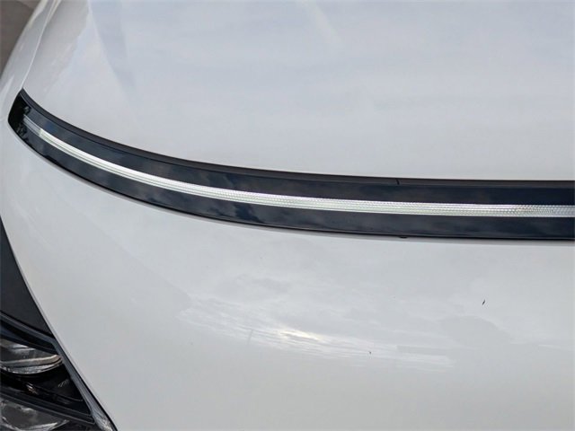 Used 2024 Hyundai Kona SEL image 10