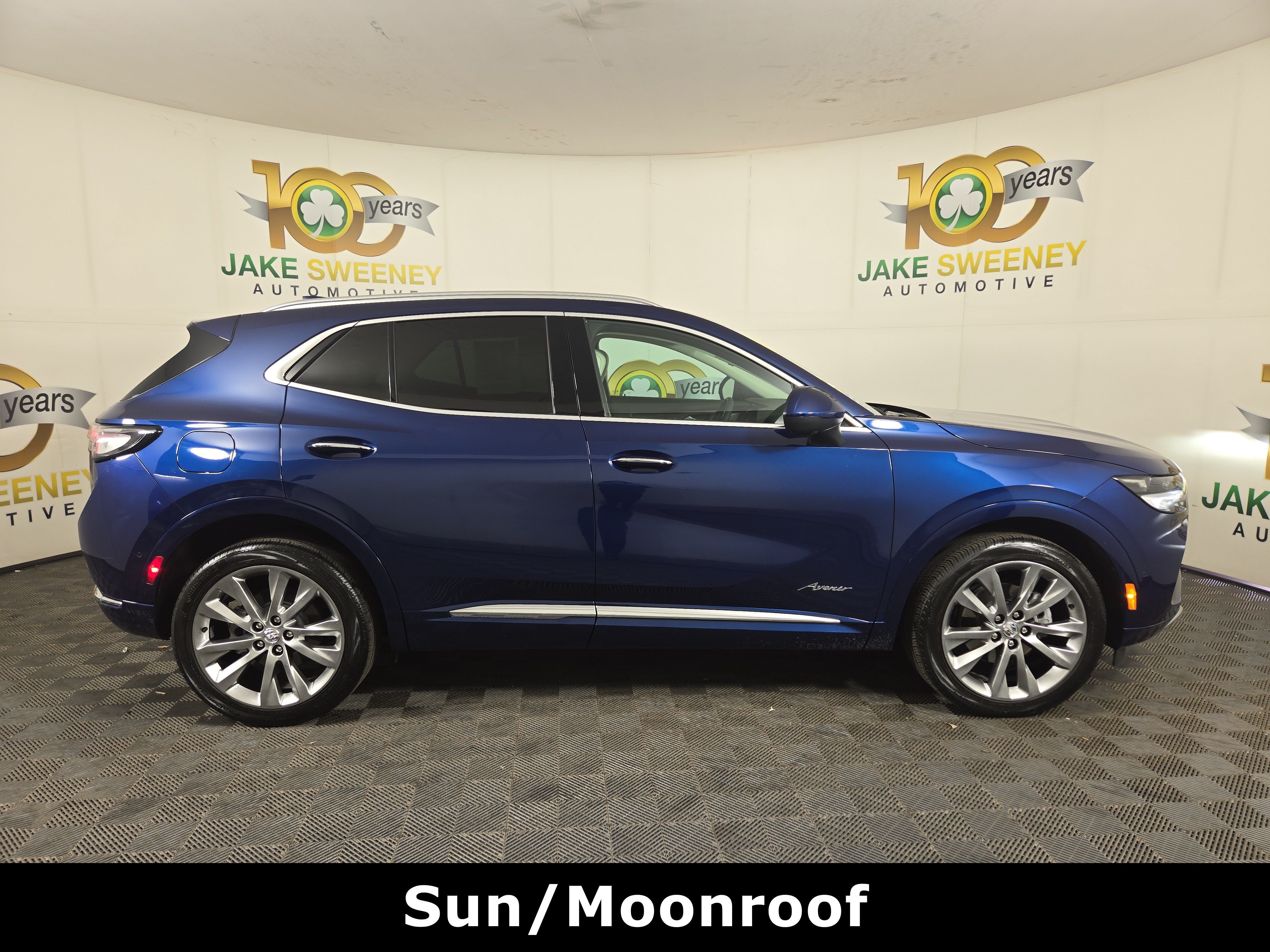 Used 2023 Buick Envision Avenir AWD/4WD image 10