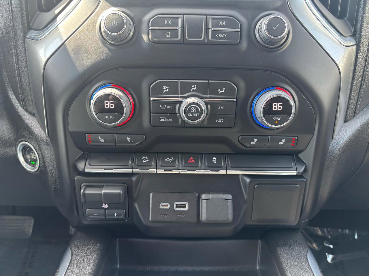 Used 2021 Chevrolet Silverado 1500 LT Trail Boss w/ Bed Protection Package image 33