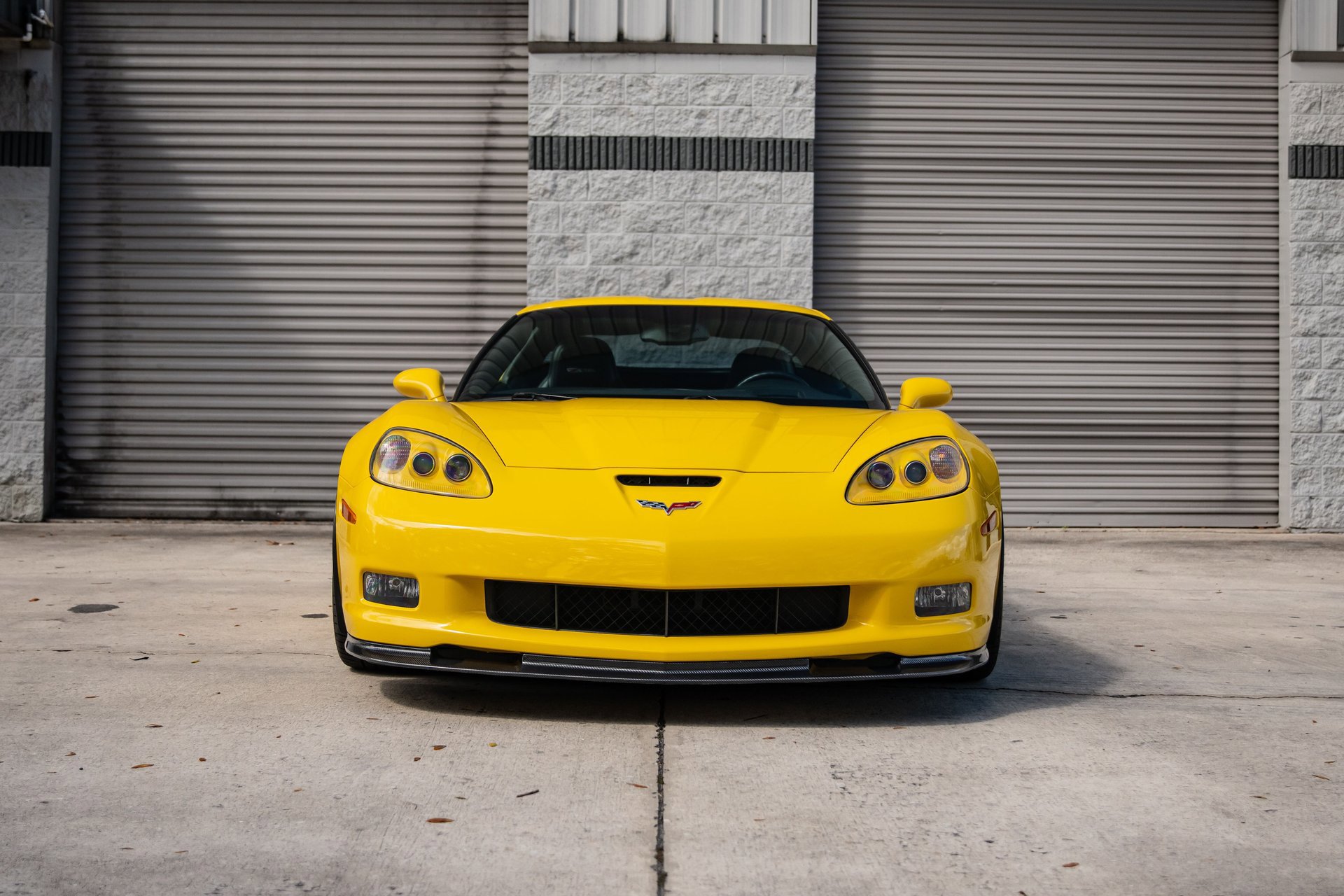 Used 2011 Chevrolet Corvette Z06 w/ Z07 Performance Package RWD image 3
