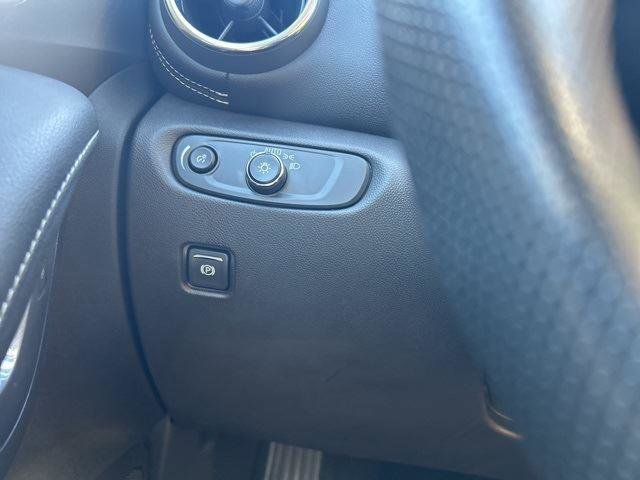 Used 2023 Chevrolet Blazer LT w/ Driver Confidence Package image 24