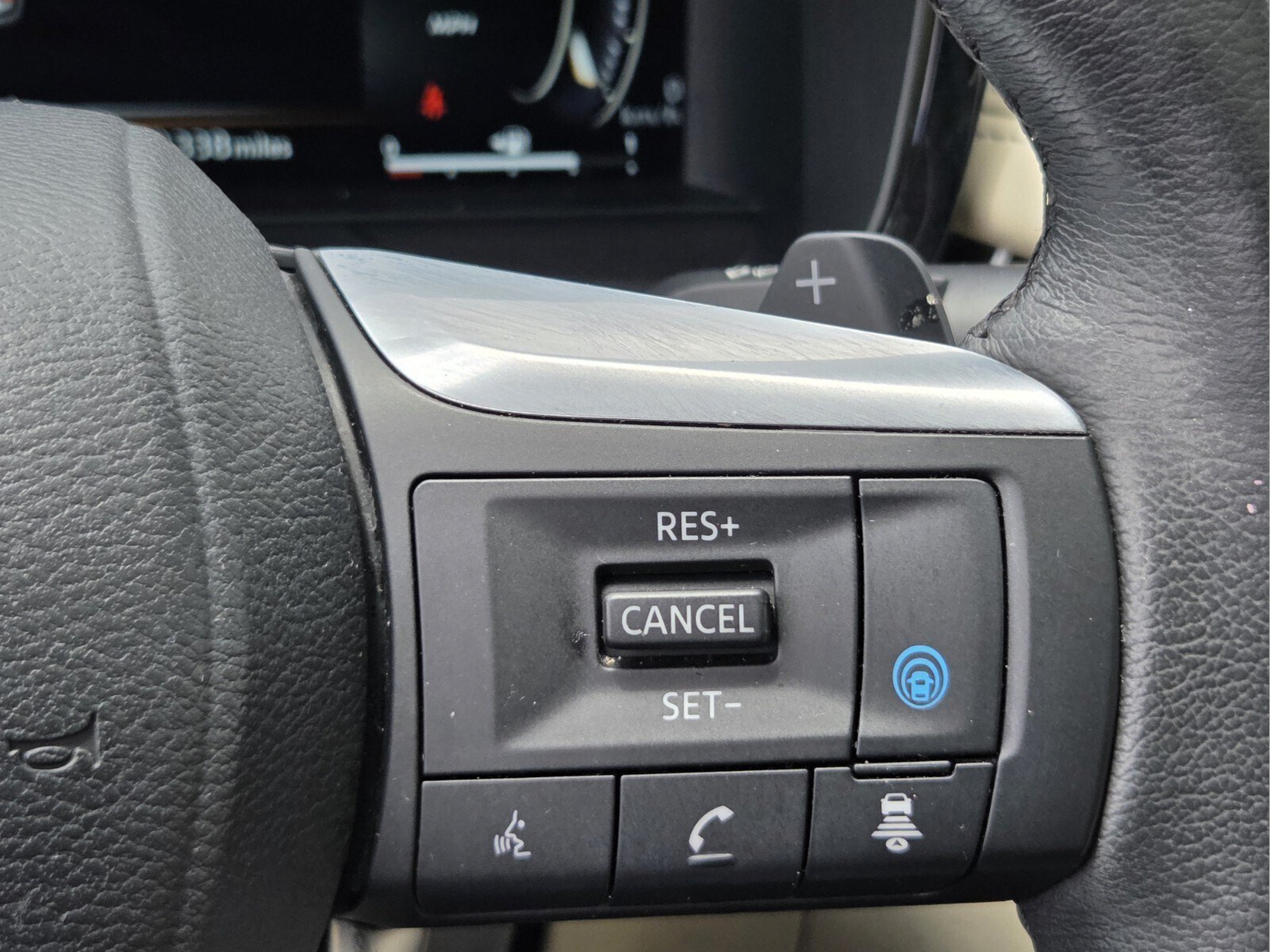 Used 2024 INFINITI QX60 Luxe FWD image 25