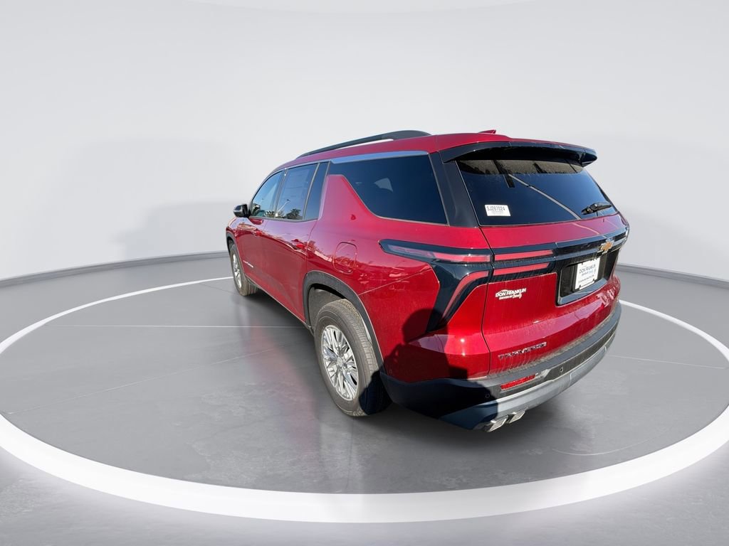 New 2025 Chevrolet Traverse LT w/ Enhanced Driving Package FWD image 6