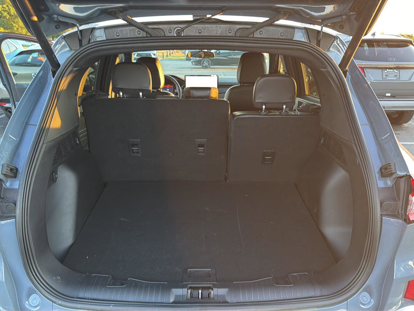 Used 2024 Ford Escape ST-Line w/ Tech Pack #1 AWD/4WD image 10