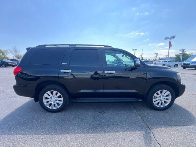 Used 2012 Toyota Sequoia Platinum AWD/4WD image 4