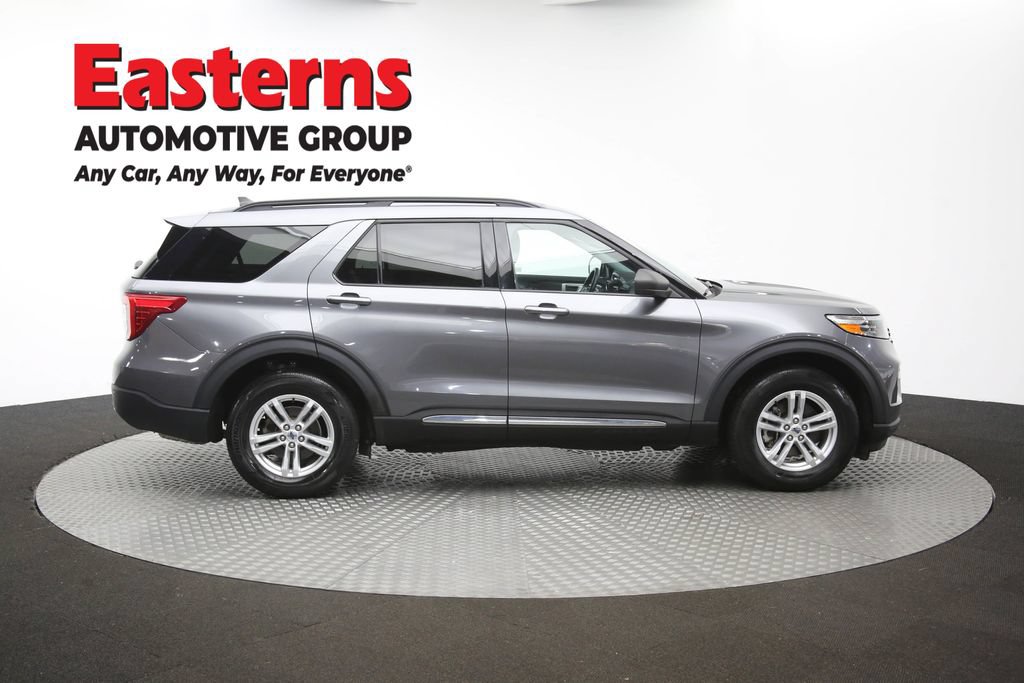 Used 2023 Ford Explorer XLT w/ Equipment Group 202A AWD/4WD image 44