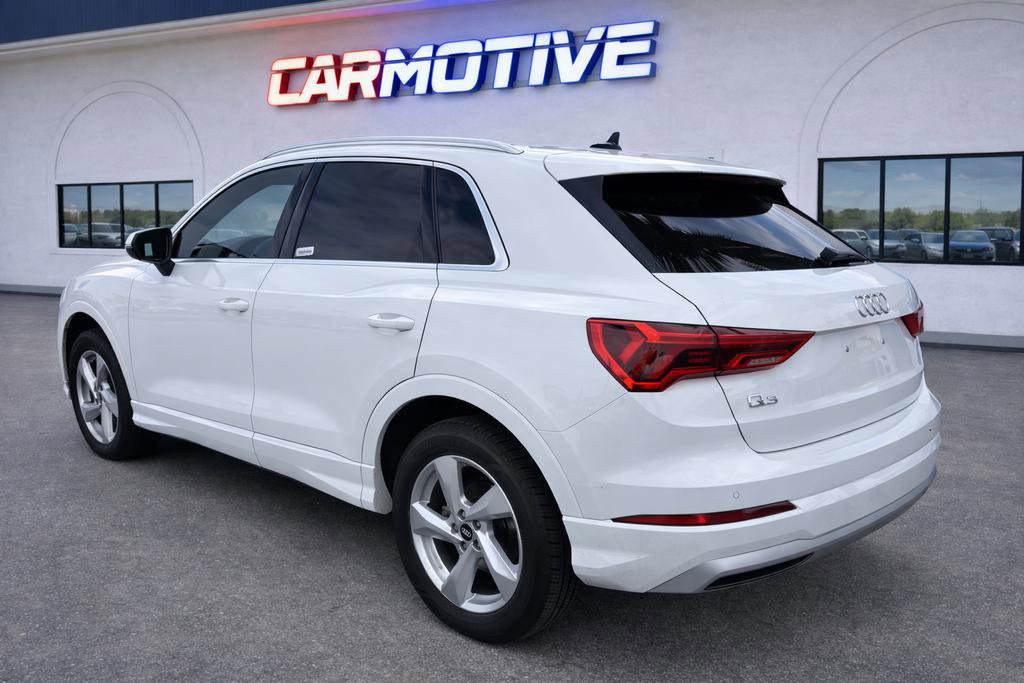 Used 2021 Audi Q3 2.0T Premium image 2