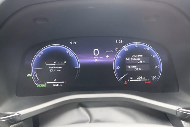 Used 2025 Toyota Camry XSE FWD image 18