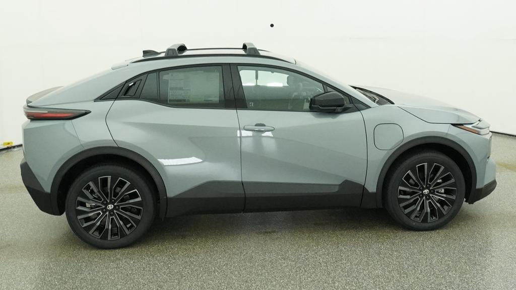New 2026 Toyota C-HR AWD/4WD image 11