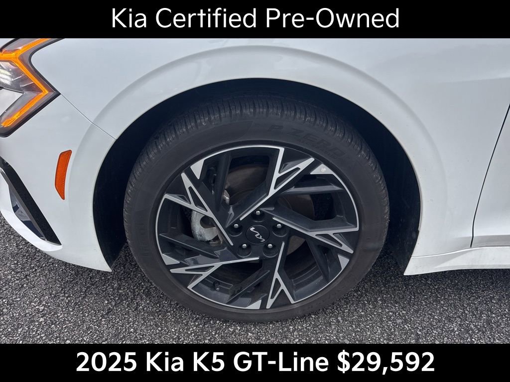 Certified 2025 Kia K5 GT-Line image 10