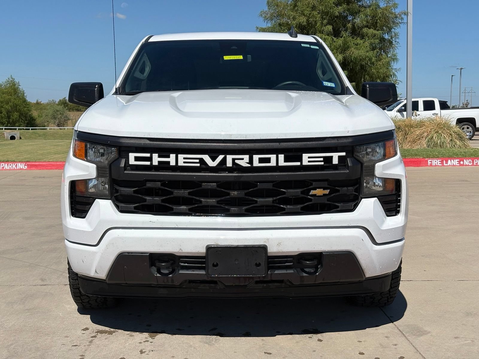 Used 2023 Chevrolet Silverado 1500 Custom RWD image 2