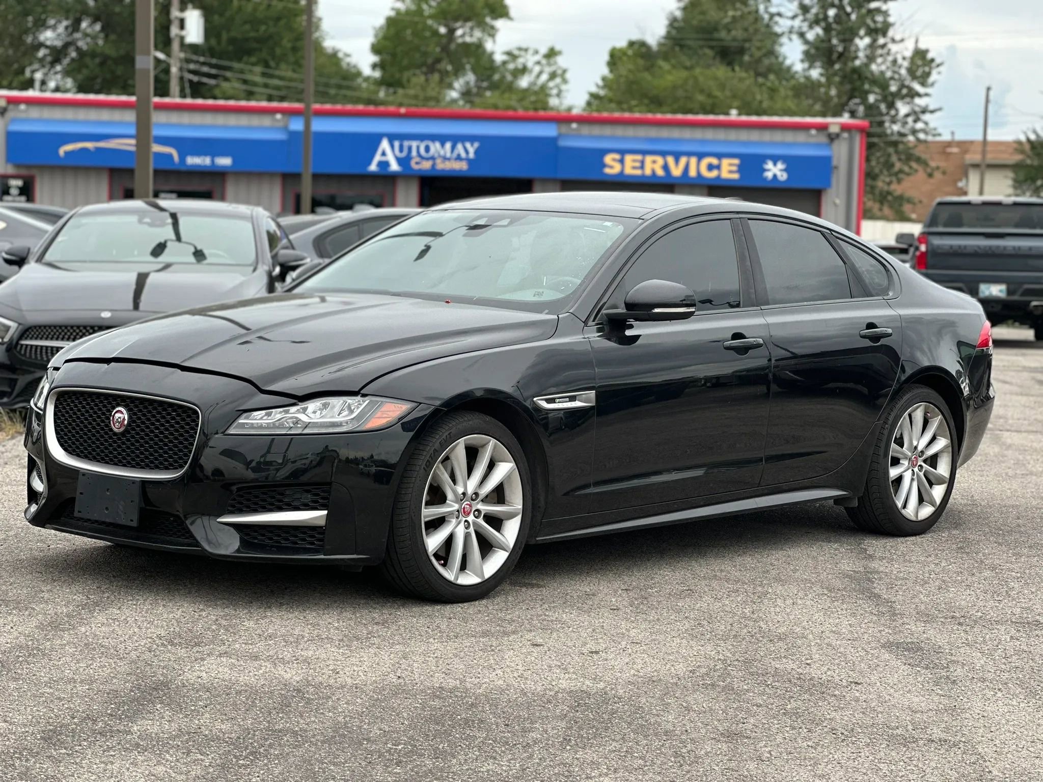 Used 2017 Jaguar XF R-Sport AWD/4WD image 1