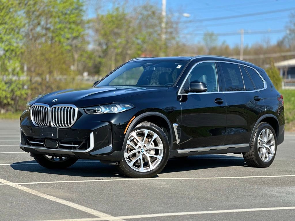 Certified 2024 BMW X5 xDrive40i w/ Premium Package