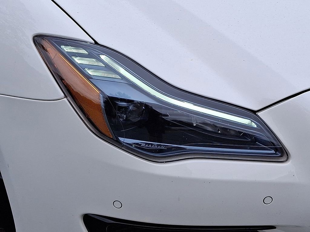 Certified 2022 Maserati Quattroporte Modena Q4 image 28