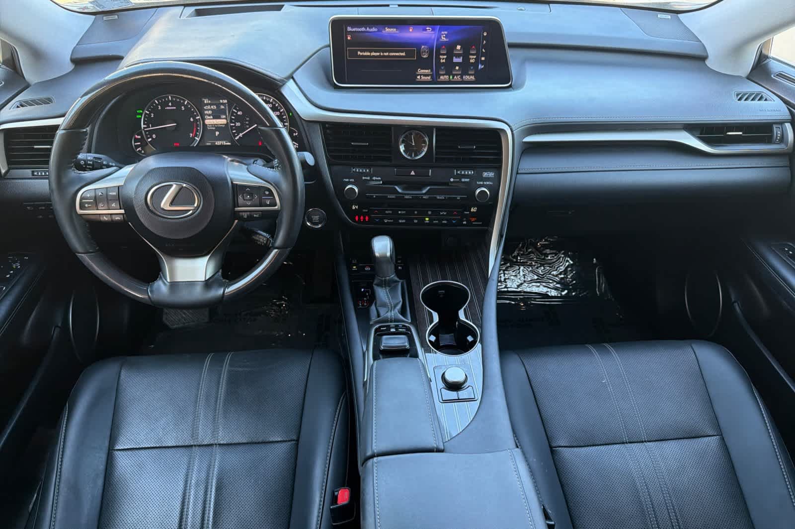 Used 2017 Lexus RX 350 FWD w/ Luxury Package image 3