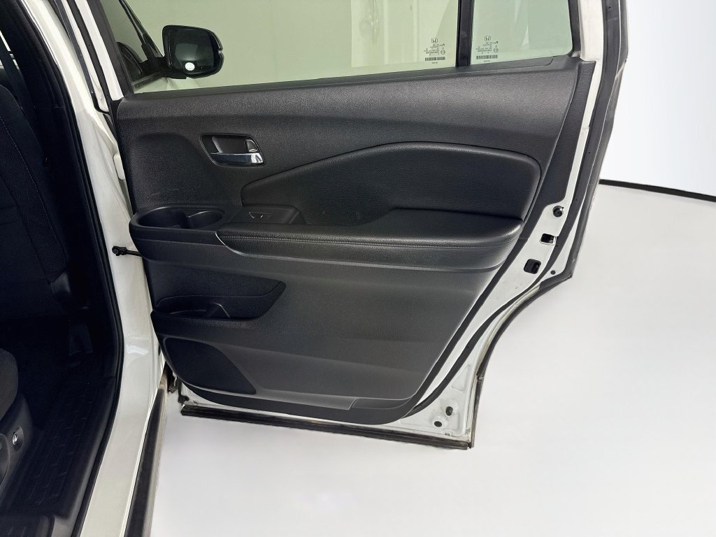 Used 2022 Honda Pilot Sport image 28