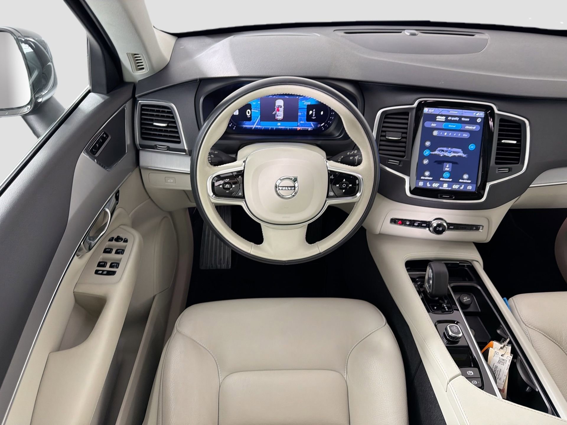 Certified 2023 Volvo XC90 B5 Core image 23