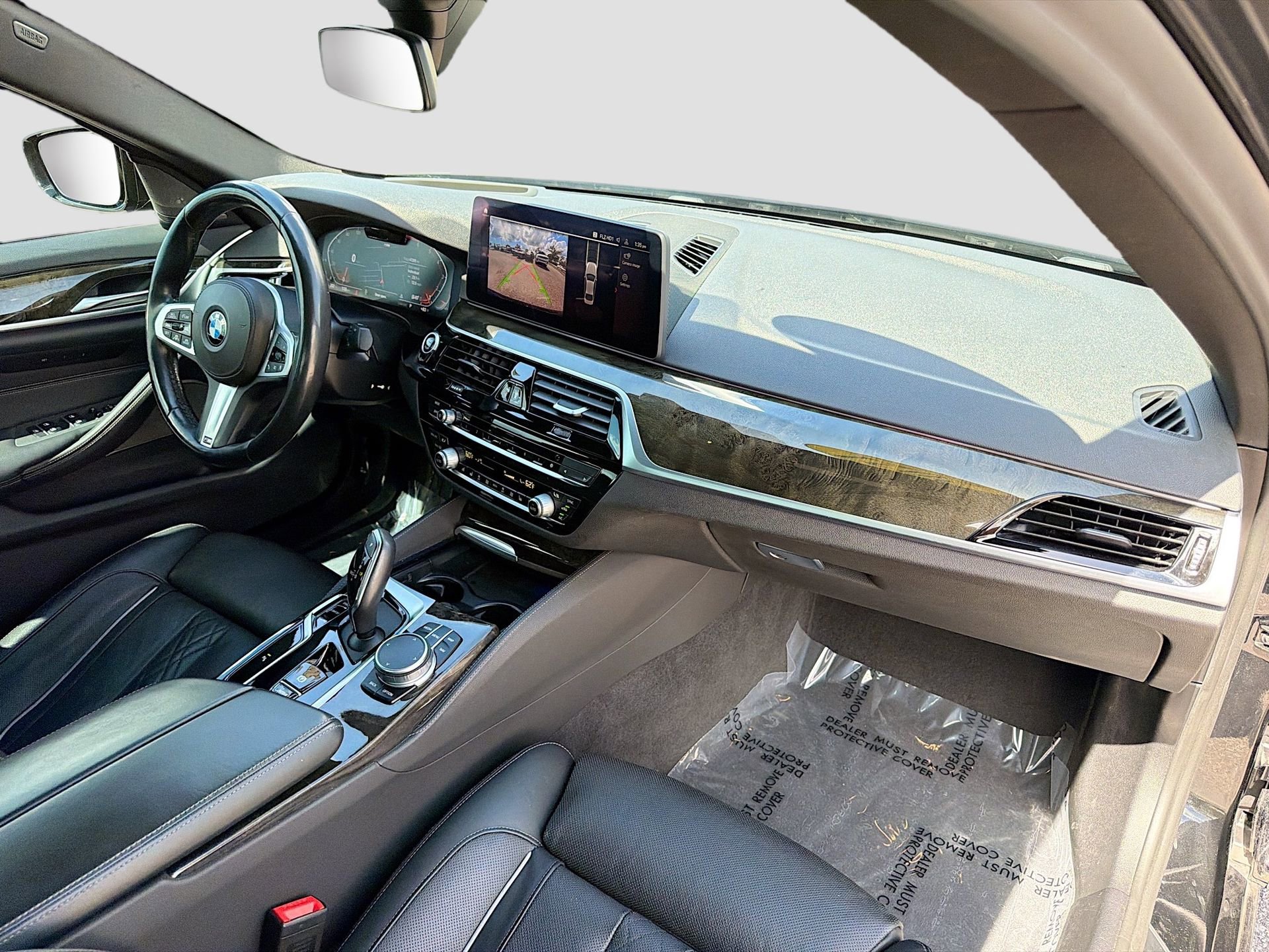 Used 2021 BMW 530i w/ M Sport Package image 16