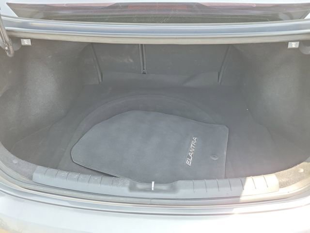 Used 2019 Hyundai Elantra Limited w/ Ultimate Package 02 FWD image 30