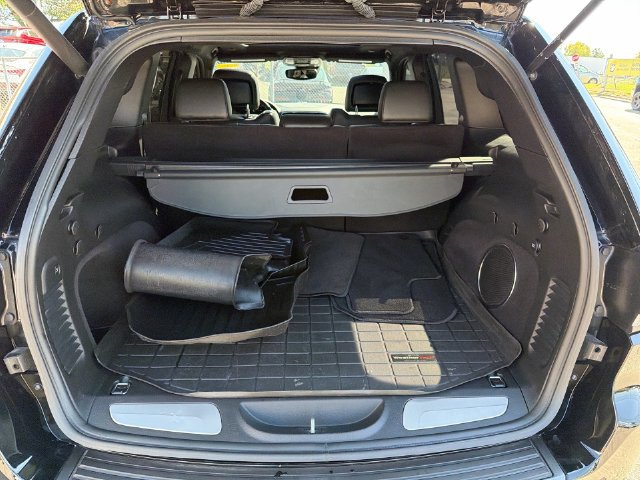 Used 2021 Jeep Grand Cherokee High Altitude AWD/4WD image 30