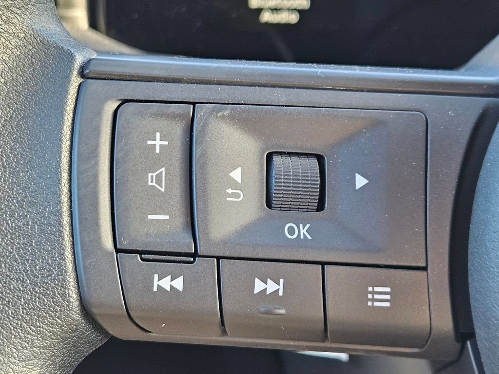 New 2026 Nissan Kicks SV w/ SV Premium Package AWD/4WD image 17