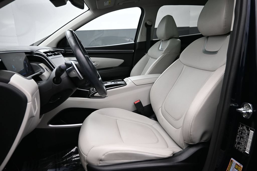 Certified 2023 Hyundai Tucson Limited AWD/4WD image 11