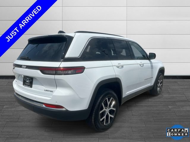 Certified 2025 Jeep Grand Cherokee Limited w/ Trailer Tow Package AWD/4WD image 4