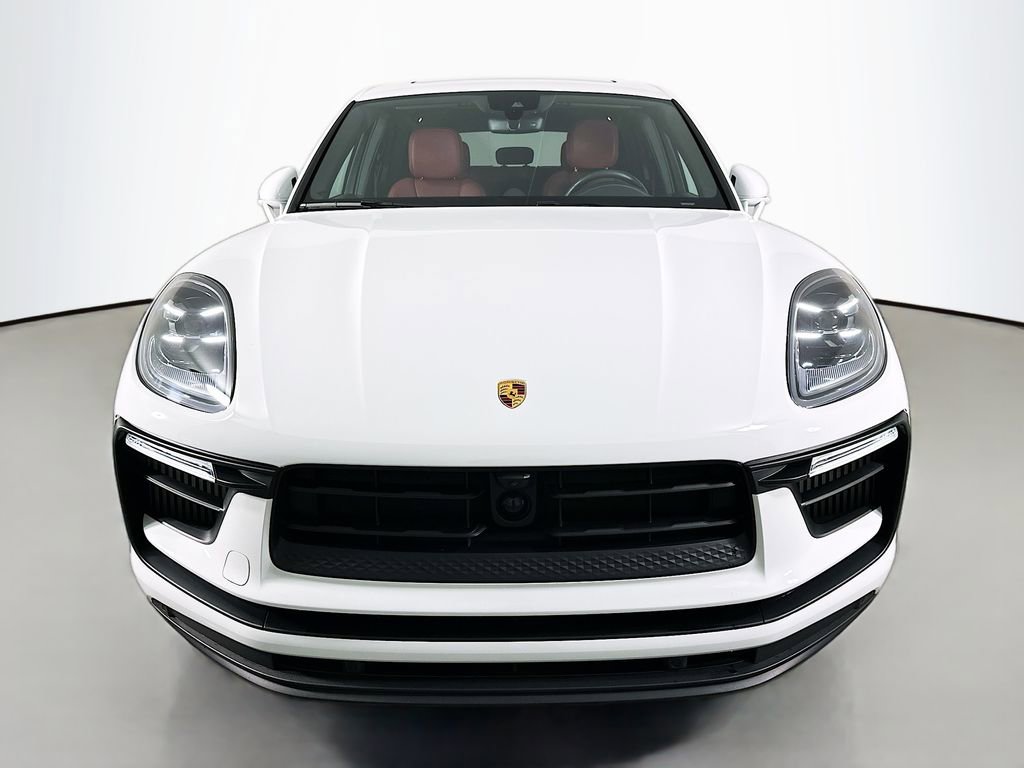 Used 2023 Porsche Macan S image 6