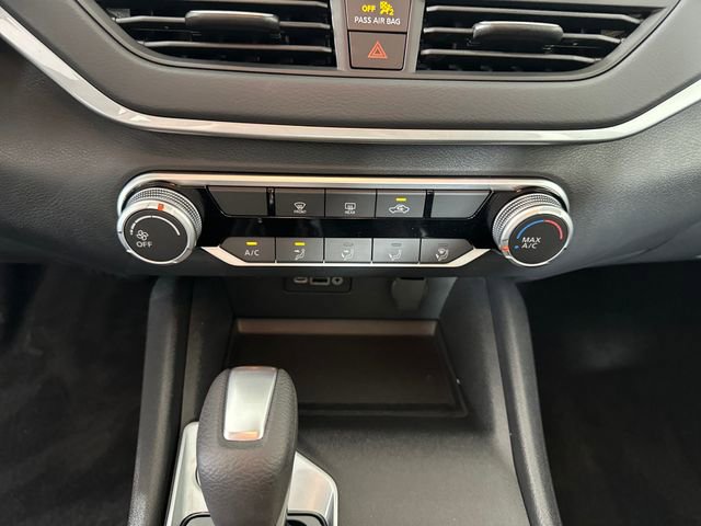 Used 2025 Nissan Altima 2.5 S image 23
