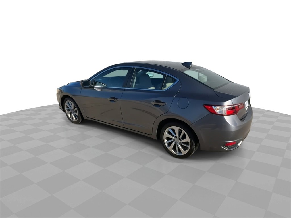 Used 2017 Acura ILX image 6