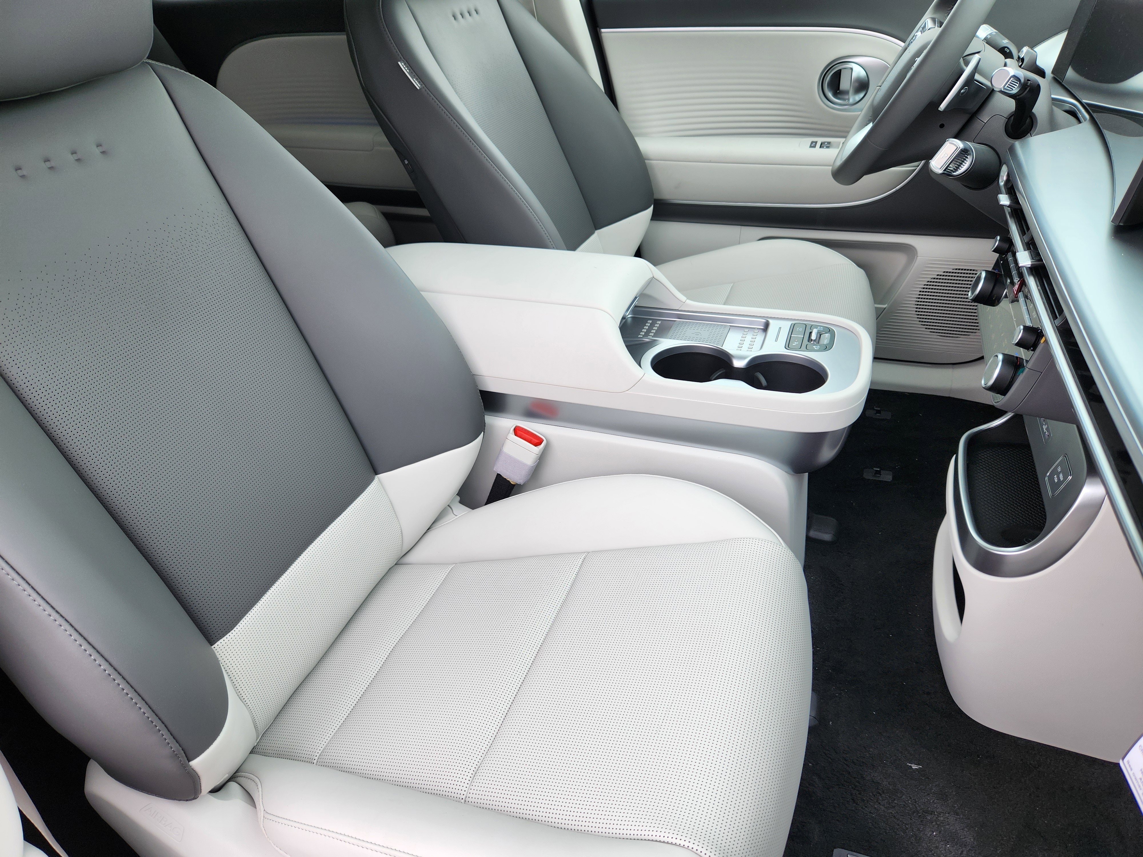 New 2026 Hyundai Ioniq 9 SEL AWD/4WD image 23