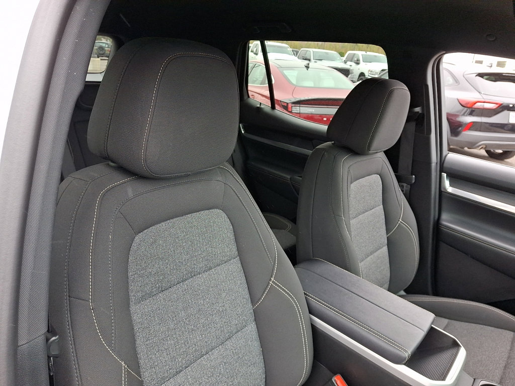 Used 2026 GMC Terrain Elevation image 13