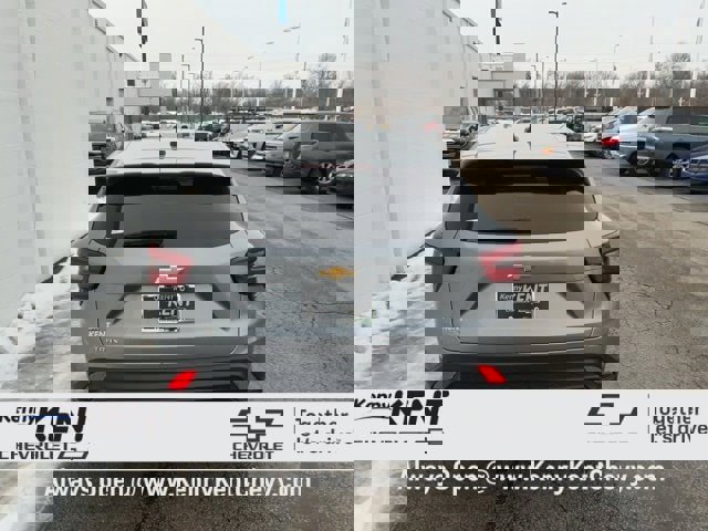 Used 2024 Chevrolet Trax LS w/ LS Convenience Package image 6