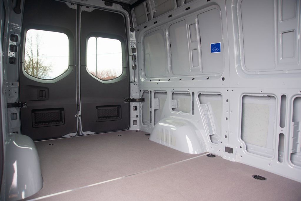 New 2025 Mercedes-Benz Sprinter 2500 image 26